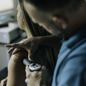 Dr. Simon Brosseder - Stoßwellentherapie